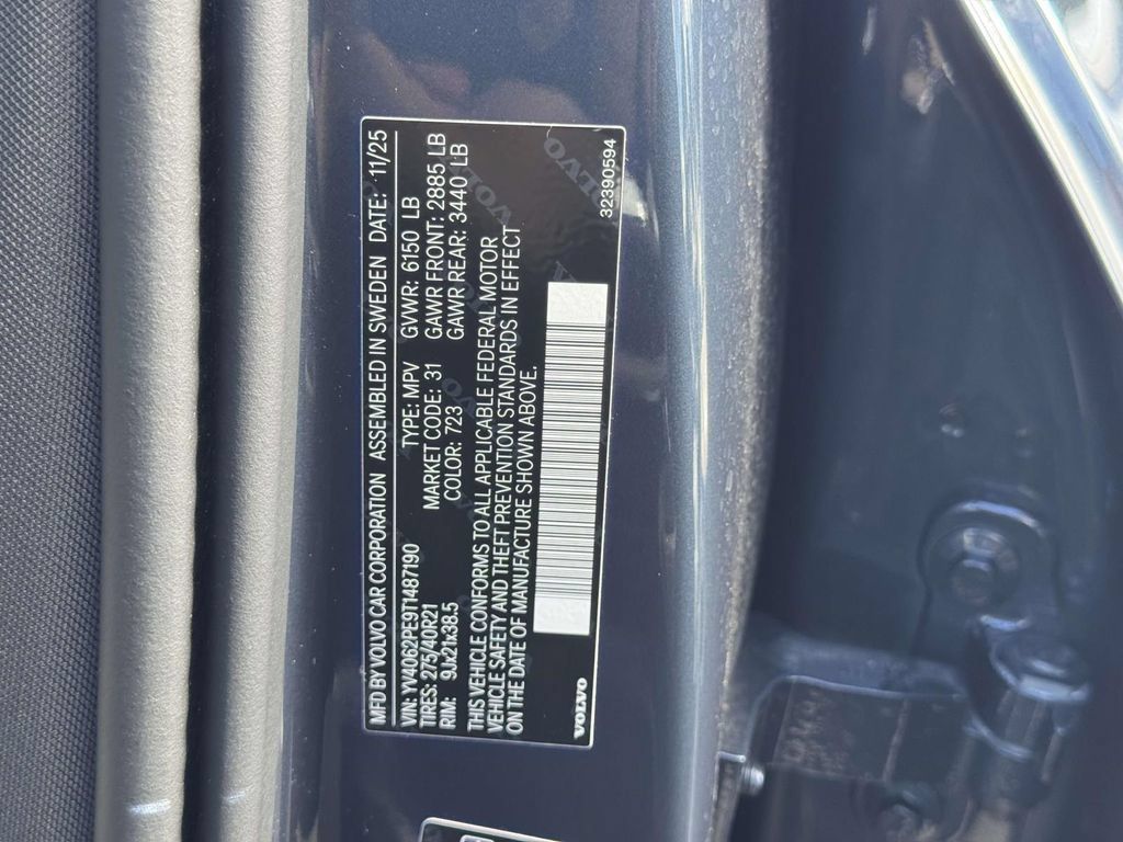 Used 2026 Volvo XC90 B6 Plus w/ Protection Package Premier AWD/4WD image 31
