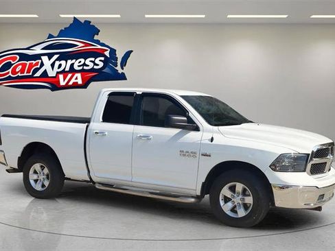 Used 2017 RAM 1500 Classic SLT AWD/4WD image 13