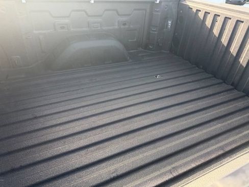 Used 2023 Chevrolet Silverado 1500 RST AWD/4WD image 16