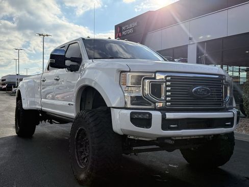 Used 2020 Ford F450 Platinum w/ FX4 Off-Road Package image 1