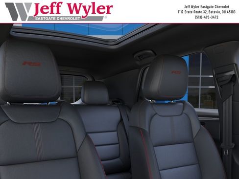 New 2025 Chevrolet TrailBlazer RS w/ Convenience Package FWD image 25