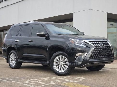 Certified 2023 Lexus GX 460 Premium w/ Premium Package image 2