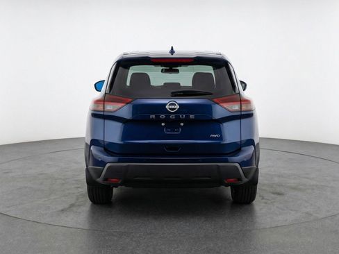 Used 2025 Nissan Rogue SV image 7