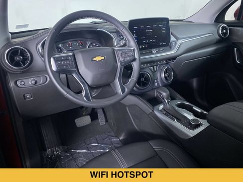 Certified 2024 Chevrolet Blazer LT FWD image 2