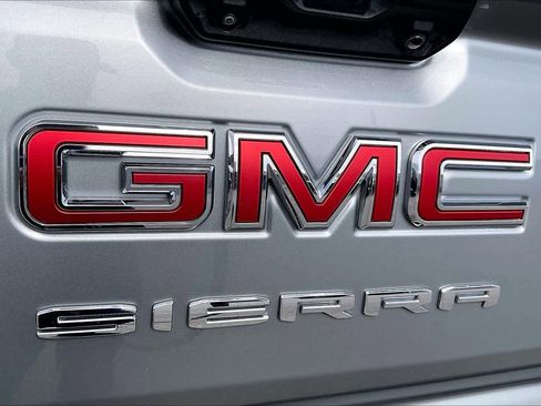Certified 2023 GMC Sierra 1500 SLE image 28