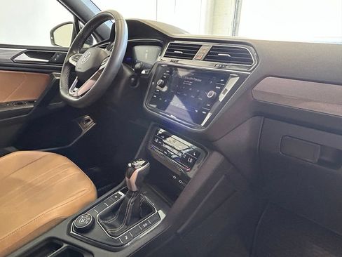 Used 2023 Volkswagen Tiguan SE R-Line AWD/4WD image 47