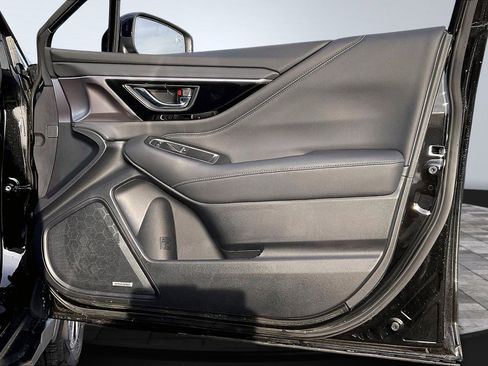 Certified 2025 Subaru Outback Limited w/ Popular Package #2 image 18