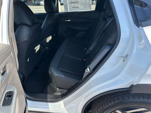 New 2026 Nissan Leaf SV+ w/ Floor Mat Package (SV+) image 20