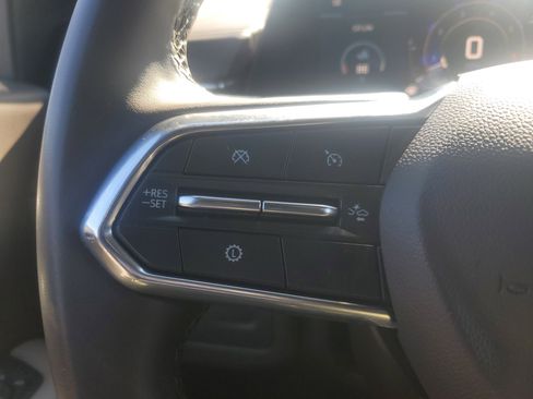 Used 2025 Chevrolet Tahoe LT image 21