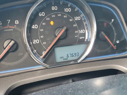 Used 2014 Toyota RAV4 Limited image 10