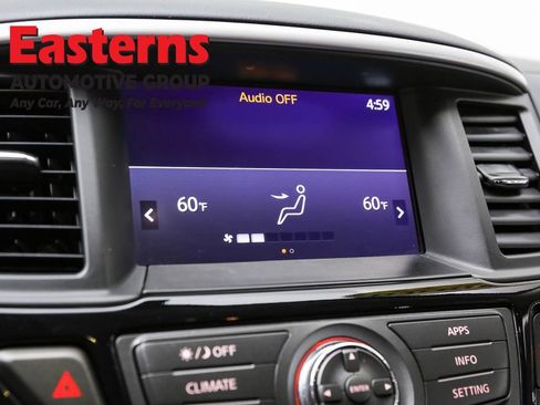 Used 2020 Nissan Pathfinder S FWD image 19
