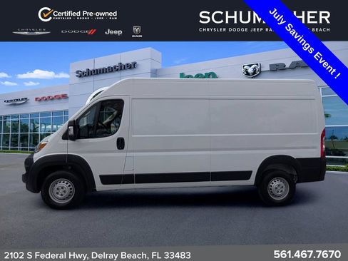 Used 2024 RAM ProMaster 2500 w/ Convenience Group FWD image 4