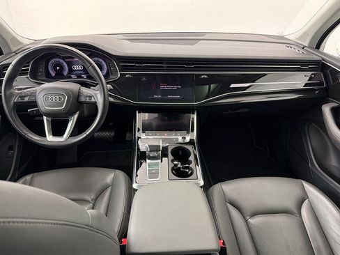Used 2025 Audi Q7 3.0T Premium Plus AWD/4WD image 14