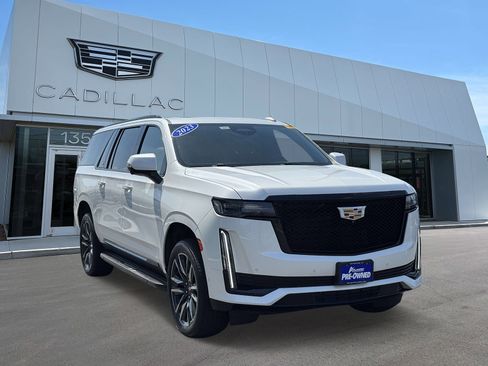 Used 2023 Cadillac Escalade ESV Sport w/ Touring Package AWD/4WD image 2