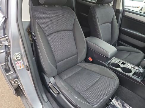 Used 2018 Subaru Outback 2.5i Premium AWD/4WD image 36