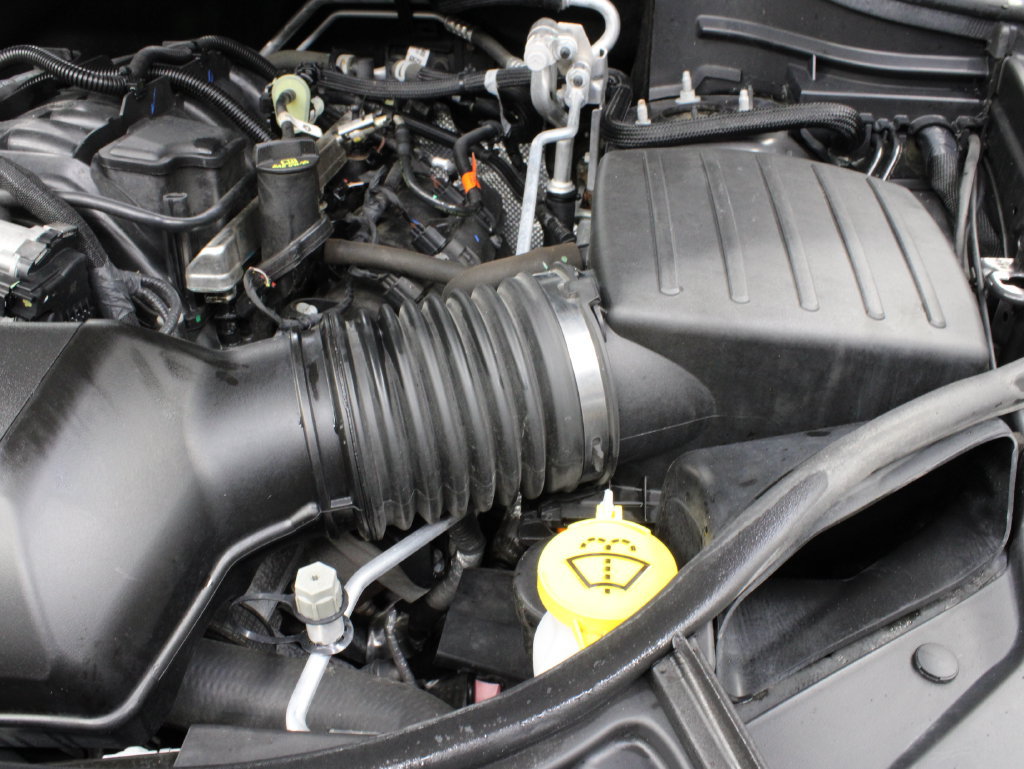 Used 2025 Dodge Durango R/T AWD/4WD image 29
