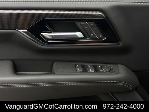 New 2026 GMC Yukon Elevation w/ Elevation Premium Package AWD/4WD image 21