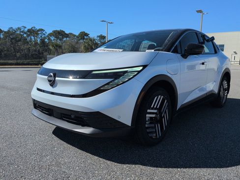 New 2026 Nissan Leaf SV+ image 9