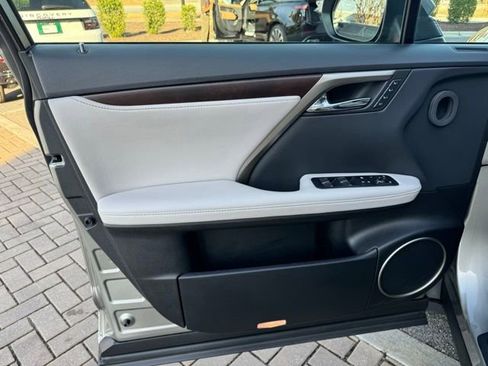 Used 2020 Lexus RX 350 AWD w/ Premium Package image 15