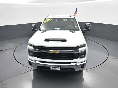 Used 2025 Chevrolet Silverado 2500 LT w/ Convenience Package AWD/4WD image 26