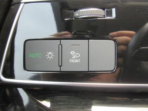 Used 2023 Audi Q7 2.0T Premium Plus w/ Premium Plus Package image 41