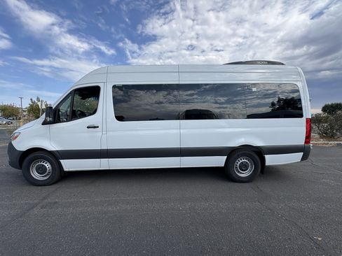 New 2023 Mercedes-Benz Sprinter 2500 image 8