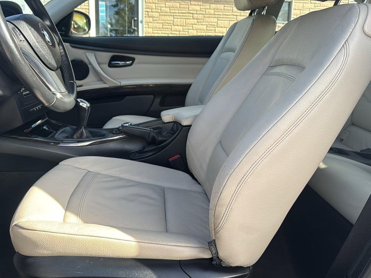 Used 2013 BMW 335i xDrive Coupe AWD/4WD image 15