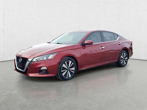 Used 2020 Nissan Altima 2.5 SV image 4