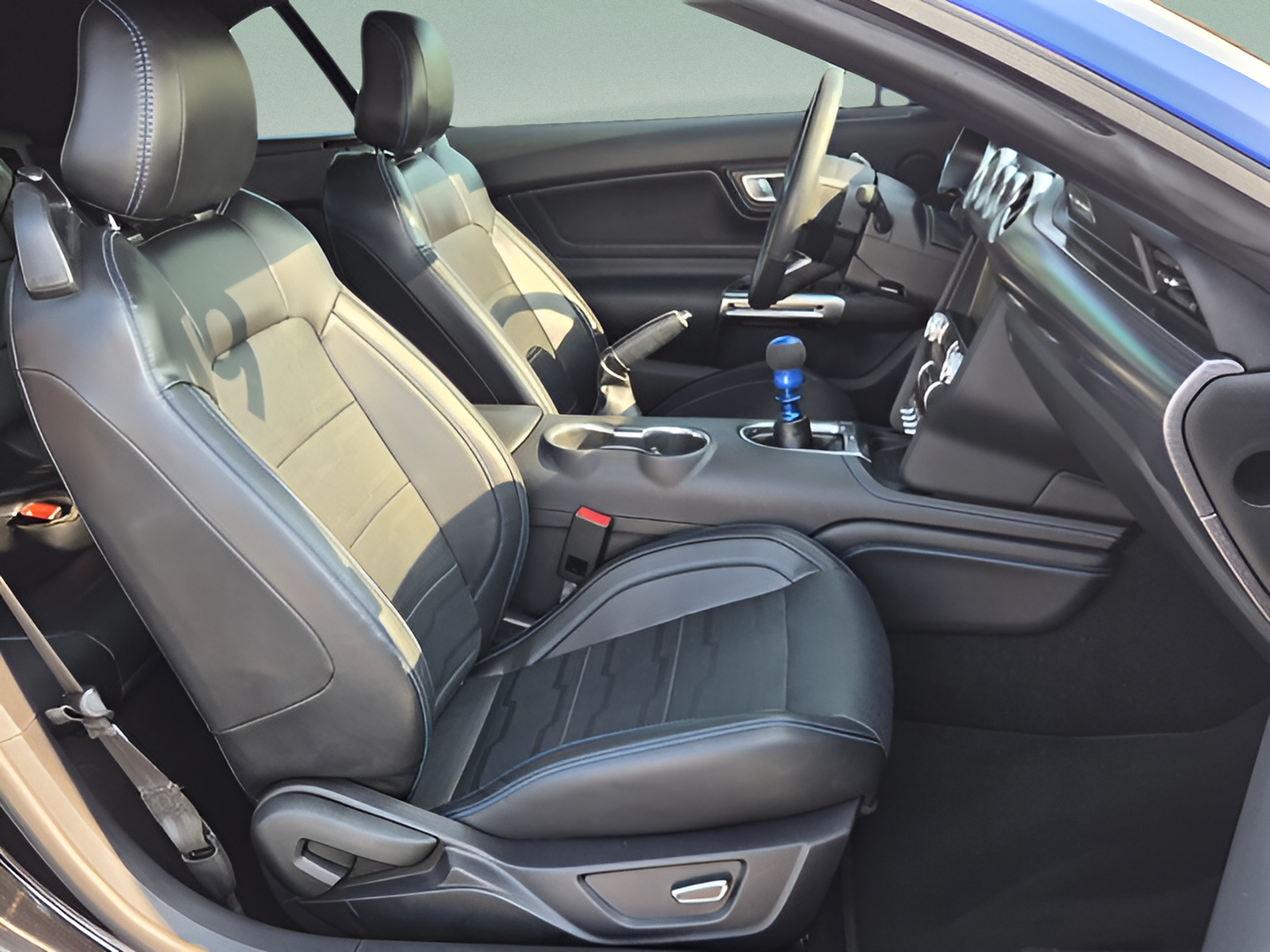 Used 2019 Ford Mustang GT Premium w/ GT Performance Package RWD image 17