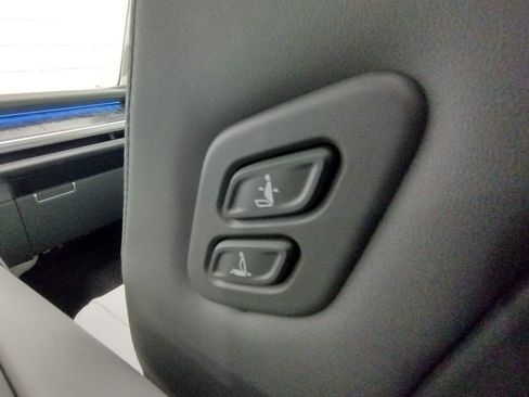 New 2026 Hyundai Ioniq 9 Calligraphy AWD/4WD image 43