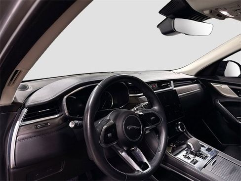 Used 2023 Jaguar F-PACE S image 11