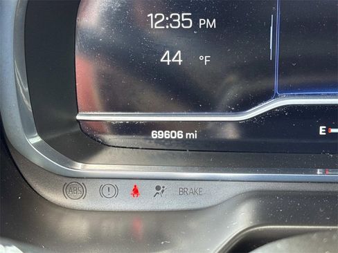 Used 2023 Chevrolet Suburban High Country w/ Max Trailering Package image 14