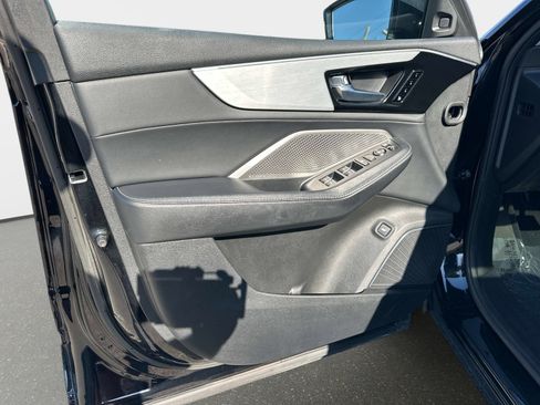 Used 2023 Acura MDX FWD w/ Technology Package image 15