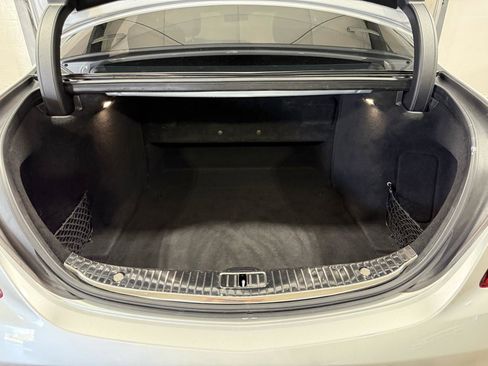 Used 2019 Mercedes-Benz S 560 Sedan image 49