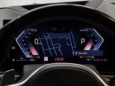 Used 2024 BMW X5 xDrive40i w/ Executive Package image 21