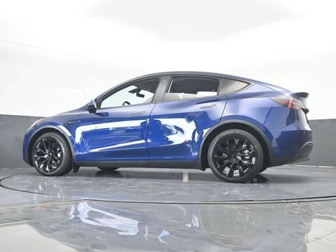 Used 2021 Tesla Model Y Long Range image 59