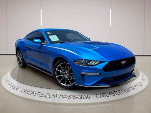 Used 2019 Ford Mustang Coupe w/ Equipment Group 101A RWD image 8