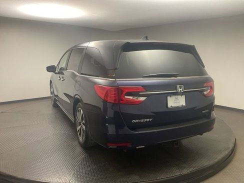 Certified 2024 Honda Odyssey Touring image 5