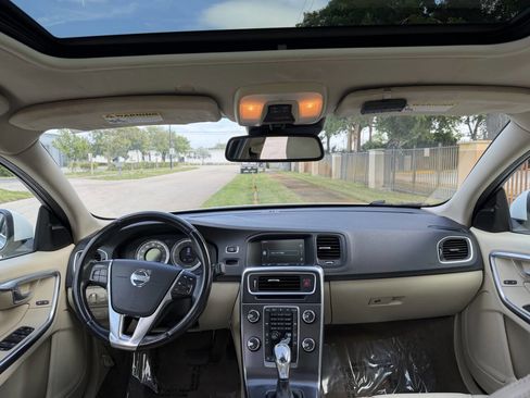 Used 2013 Volvo S60 T5 image 19