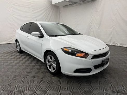 Used 2016 Dodge Dart SXT FWD image 3