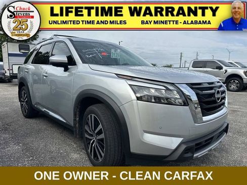 Used 2025 Nissan Pathfinder Platinum FWD image 1