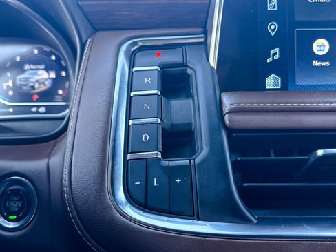 Certified 2023 Chevrolet Suburban High Country w/ LPO, Illumination Package image 29