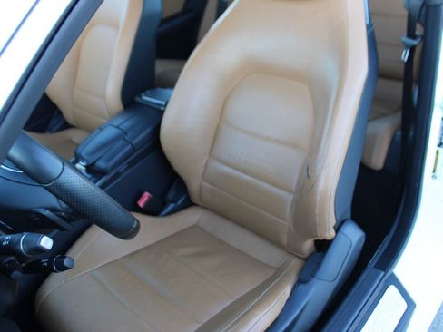 Used 2016 Mercedes-Benz E 400 Coupe image 17