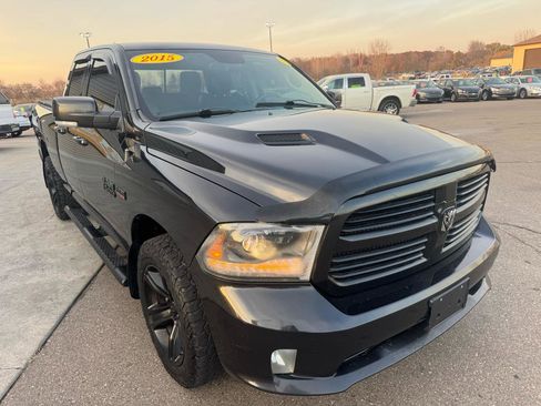 Used 2015 RAM 1500 Sport w/ Black Ram 1500 Sport Group AWD/4WD image 3