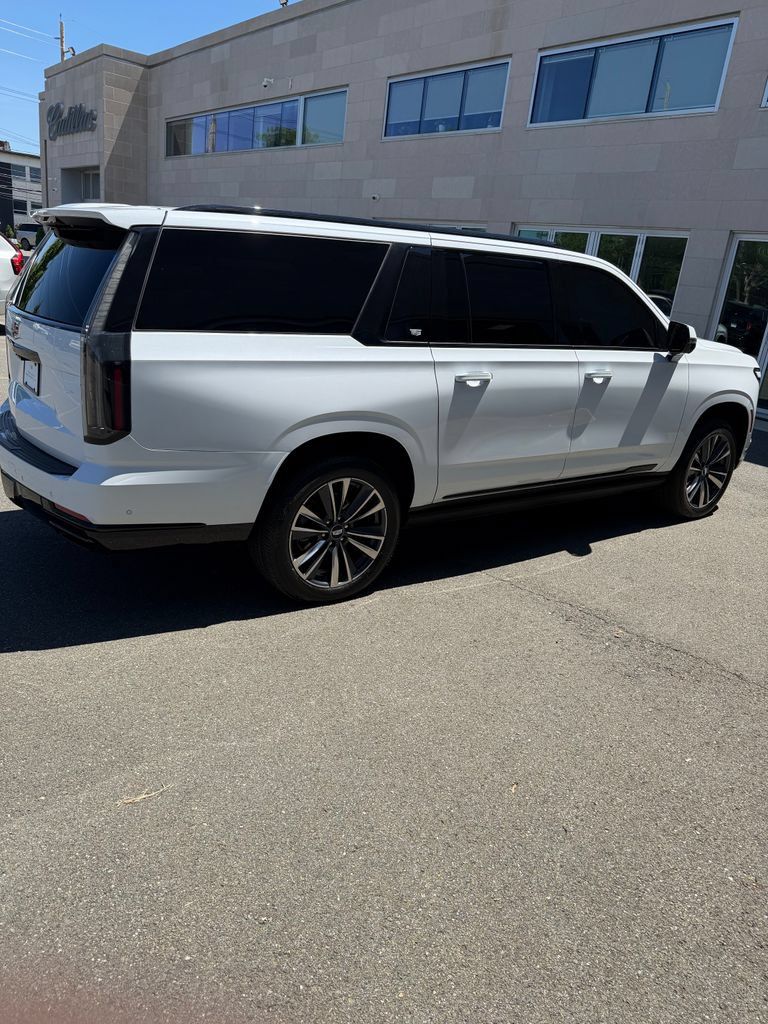 Certified 2026 Cadillac Escalade ESV Sport w/ Touring Package AWD/4WD image 3