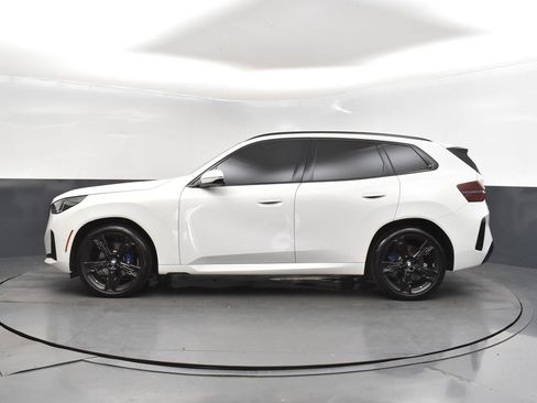 Used 2025 BMW X3 xDrive30i w/ M Sport Package image 4