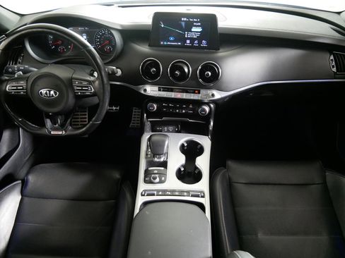 Used 2020 Kia Stinger GT2 image 10
