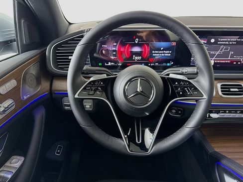 New 2026 Mercedes-Benz GLE 450 4MATIC Coupe image 11