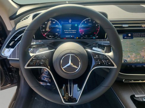 Used 2026 Mercedes-Benz E 350 Sedan w/ Winter Package image 27
