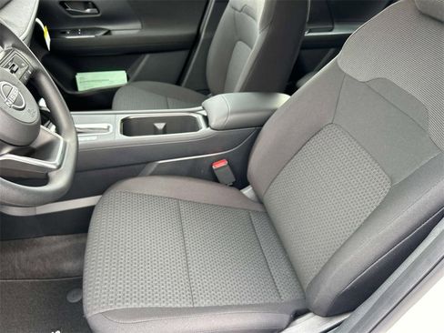 New 2026 Nissan Kicks S image 21